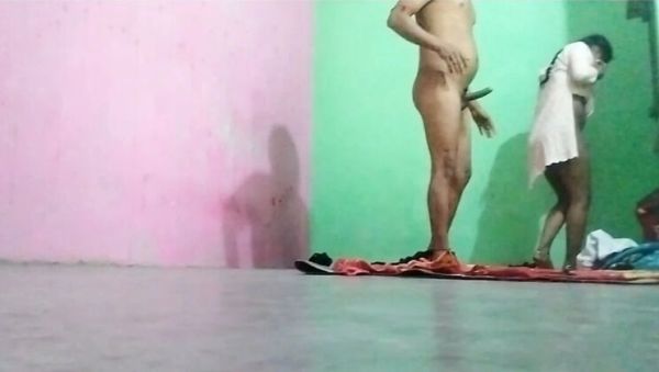 Indian Desi Girlfriend Hot Sex with Boyfriend - Juicy Chudai Video in House Stage - porntry.com - India on systemporn.com