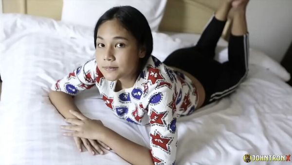 Young Thai Babe Gets Hairy Pussy Fucked Hard - Amateur Creampie & Blowjob - porntry.com - Thailand on systemporn.com