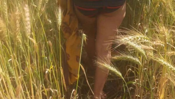 Indian Bhabhi Sukunmi Outdoor Oil Massage Sex - Big Tits Jungle Fuck with Devar - porntry.com - India on systemporn.com