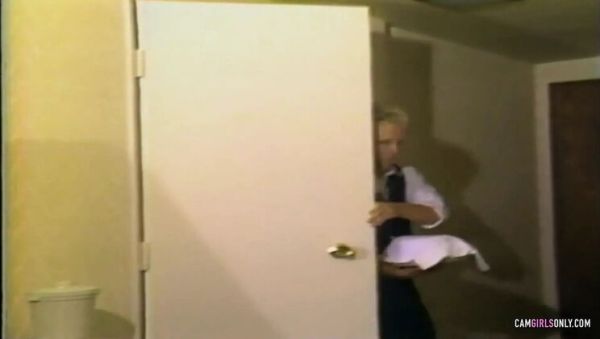 Skin to Skin with MILF Robin Cannes - Big Tits, Hardcore Fuck & Cumshot - porntry.com - Britain on systemporn.com