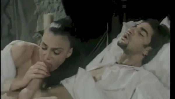 Big Tits Blonde Blowjob - Venere Bianca & Deborah Valentine Suck Huge Knockers - xxxfiles.com - Britain on systemporn.com