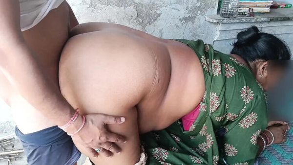 Veermati Hardcore Anal with Big Ass Indian Bhabhi - Desi Village Aunty Doggy Style & Creampie - porntry.com - India on systemporn.com