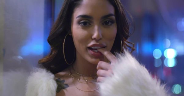 Dirty Mick plows Vanessa's tight booty in HD - alphaporno.com on systemporn.com