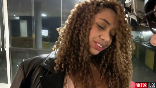 Amateur Brazilian Aniaty Barboza Gives Amazing Blowjob and Big Ass Doggy Style - veryfreeporn.com - Brazil - Portugal on systemporn.com