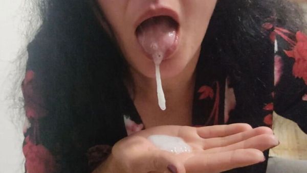 Winonna8 Slutty MILF Blowjob - Cum in Mouth Close-Up Amateur Video - veryfreeporn.com on systemporn.com