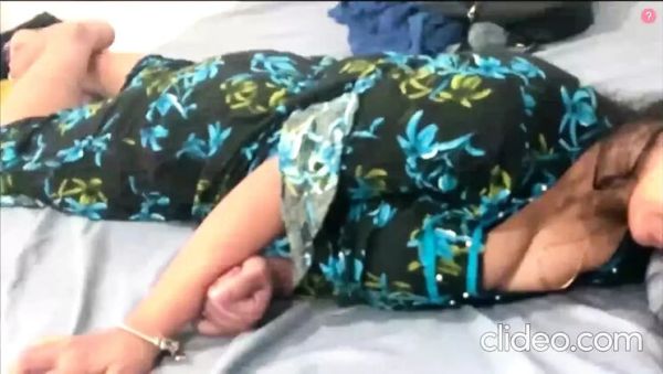 Indian Aunty Big Natural Tits Blowjob - Arabicqueen Hot Asian Babe - xxxfiles.com - India - Sri Lanka on systemporn.com