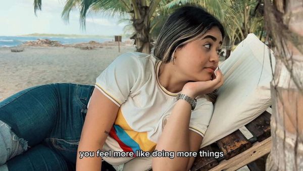 Blonde Teen Yohamedi1 Surprises Danny Medina With Unexpected Beach Blowjob - veryfreeporn.com on systemporn.com