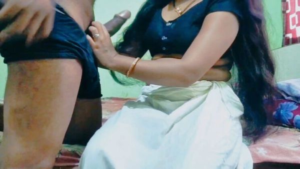 Desi Bhabhi First Time Sex With Devar In Village - Indian Aunty Big Tits Ass Fuck - veryfreeporn.com - India on systemporn.com