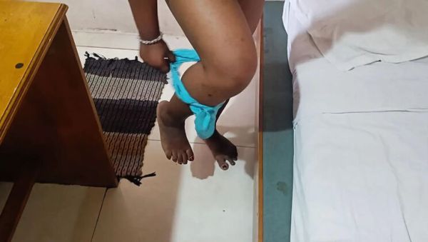 Kerala Mallu Wife Hard Rubbing Foreplay with Boyfriend - Big Natural Tits Desi Couple - porntry.com - India on systemporn.com