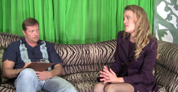 MILF Daisy lays down the law in a stocking-clad blow job bonanza - alphaporno.com on systemporn.com