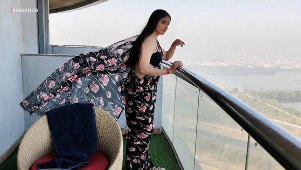 Indian Bhabhi Hardcore Fuck on 45th Floor with Delhi View - Desi Aunty Doggy Style & Blowjob - xxxfiles.com - India on systemporn.com