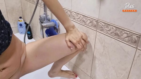 Golden Rain Pissing Compilation - Femdom Piss Slave & MILF Outdoor Blowjob - porntry.com on systemporn.com