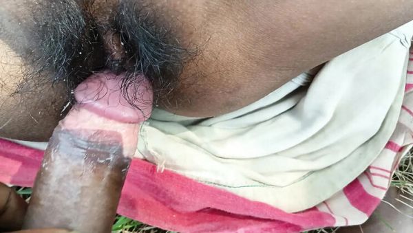 Desi Bhabhi Jungle Sex - Hot Indian Housewife Rough Doggy Style - veryfreeporn.com - India on systemporn.com