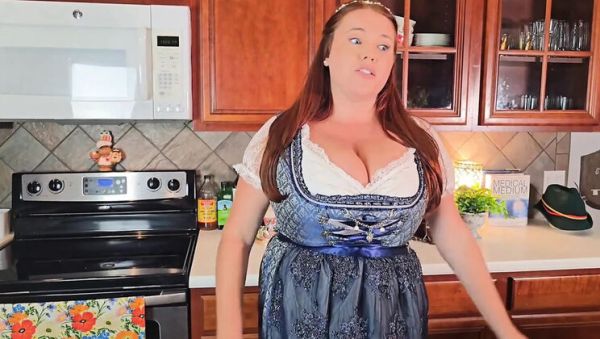 Hot Stepmom Seduces German Exchange Student Before Oktoberfest - veryfreeporn.com - Germany on systemporn.com