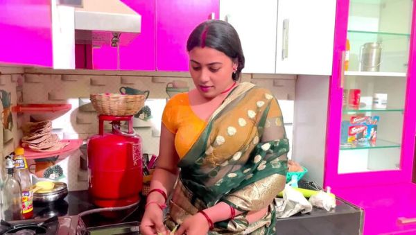 Hard Fucking My Stepmom while Stepdad is Away - Full Hindi Video (Hotty_ragini) - veryfreeporn.com - India on systemporn.com