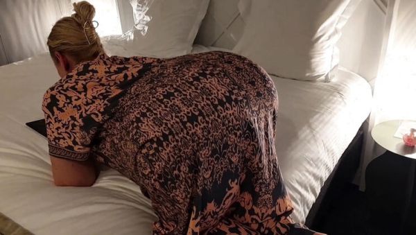German MILF Selena701 Foot Worship & Cumshot - Amateur Mature Wife Fetish 4K - veryfreeporn.com - Germany on systemporn.com