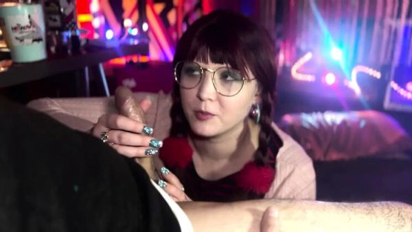 Amateur Teen Brunette with Glasses Gives Perfect Blowjob to Dad's Best Friend - Cum Swallow - veryfreeporn.com - Britain on systemporn.com