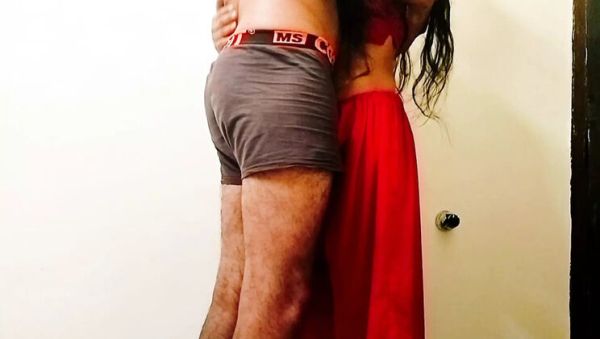 Indian College Girl Viral MMS - Desi Student Fucked Hard by Teacher in College Room - veryfreeporn.com - India on systemporn.com