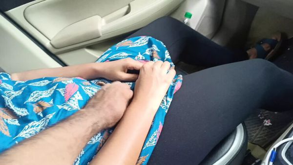 Office Manager Inba Hot Car Sex with Married Colleague - Fingering & Doggy Style Part 1 - veryfreeporn.com - India on systemporn.com