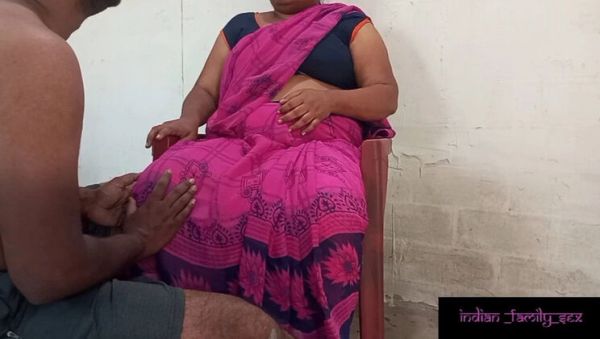 Indian Stepmom Friend Catches Me Jerking Off - Big Natural Tits Desi Aunty HD - xxxfiles.com - India on systemporn.com