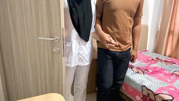Indonesian Hijab Nurse Girlfriend Fucked Doggystyle in Hotel After Work - Clarelia & Jamsen HD - veryfreeporn.com - Indonesia on systemporn.com