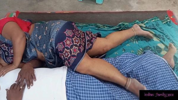 Indian Sister In Law Fucking - Desi Bhabhi Homemade Sex with Big Natural Tits - porntry.com - India on systemporn.com