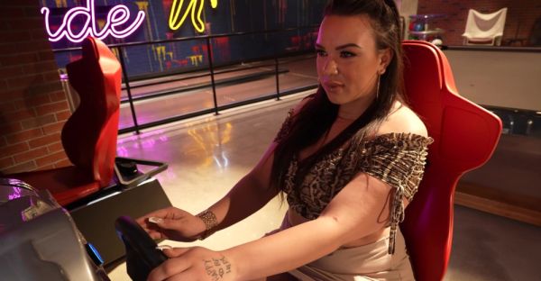 Amateur Fiji's sizzling solo sesh: Blowjobs galore in HD - alphaporno.com - Fiji on systemporn.com