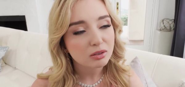 Petite college babe fucked then creampied by sugardaddy - inxxx.com on systemporn.com