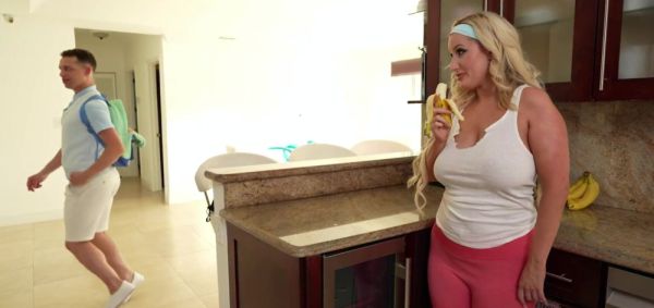 Sex Marathon with My Hot Blonde Big Booty Stepmom Tiffani Madison BLOWJOB - inxxx.com on systemporn.com