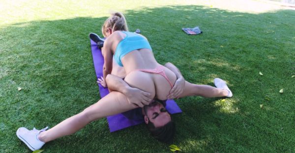 Cherie DeVille & Logan Pierce: Blowjob to Doggy Style - alphaporno.com on systemporn.com