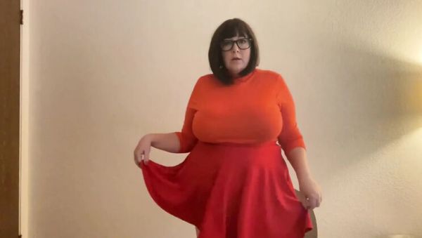 Velma's Huge Tits and Giant Booty For Her Neighbor - xxxfiles.com - Britain on systemporn.com