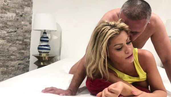 Young Blonde Riley Steele Gets Rough Fucked & Facial by Big Cock Brit - xxxfiles.com - Britain on systemporn.com