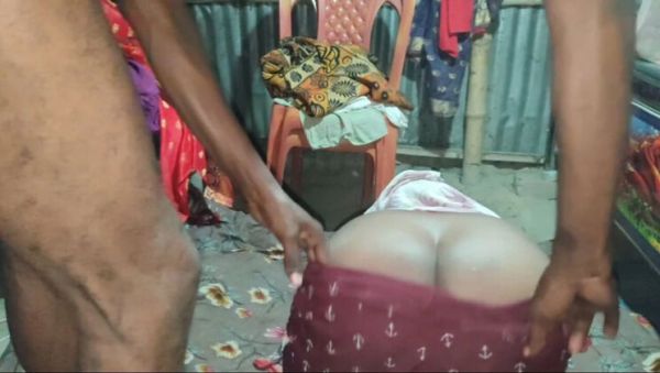 Indian Desi Wife Doggy Style Chudai at Night - xxxfiles.com - India on systemporn.com