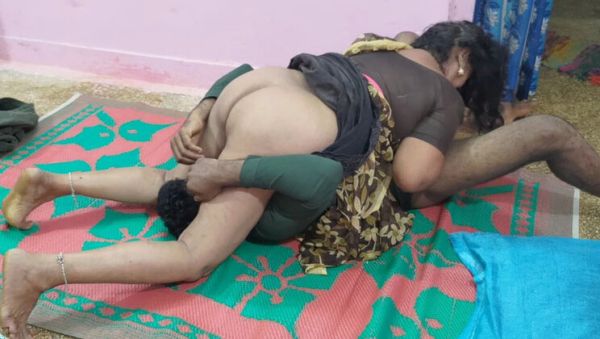 Aunty Alone at Home Gets Pussy Licked with Tongue and Touched Everywhere - xxxfiles.com - India on systemporn.com