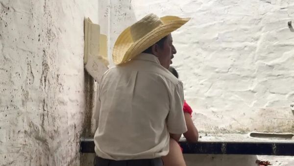 Stepfather fucks busty stepdaughter with big ass in abandoned house - veryfreeporn.com - Venezuela - Spain - Ecuador on systemporn.com