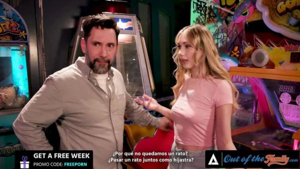 Sky Pierce Deepthroats Stepdad Before Doggystyle - Step Family Sex With Spanish Subs - veryfreeporn.com - Britain - Spain on systemporn.com