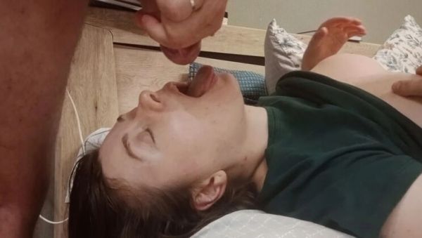 Annette Swallow Kisses After Huge Cumshot - veryfreeporn.com - Russia on systemporn.com
