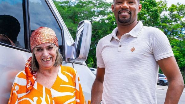 Granny Gets a Massive BBC Deep in Her Ass Inside the Van - veryfreeporn.com on systemporn.com