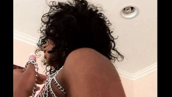 Ebony Queen Takes It In The Ass - veryfreeporn.com - Britain on systemporn.com