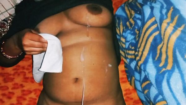 Bhabhi's Huge Natural Tits Covered in Cum After Steamy Homemade Sex - porntry.com - India on systemporn.com