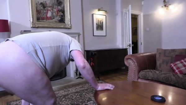 Lady of the Manor Gives a Wild Blowjob and Squirts with a Toy - veryfreeporn.com - Britain on systemporn.com