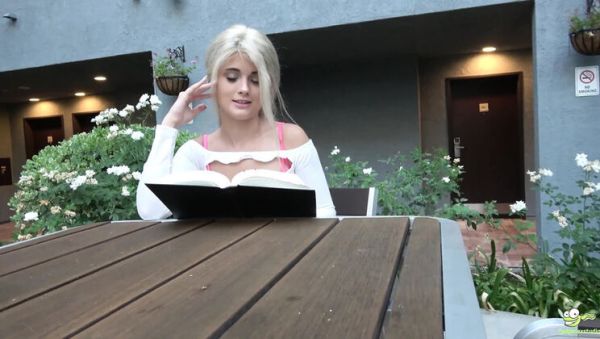 Nicole Nichols Gets Horny From Her Book And Takes A Raw Creampie From Tad Pole - veryfreeporn.com - Britain on systemporn.com