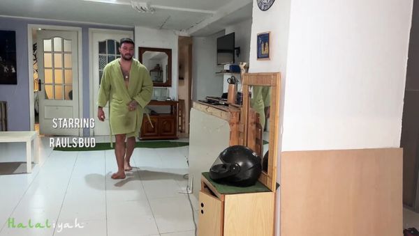 Big Tits Hijabi Wife Rauls Bud Gets Fucked By Spanish Bull - veryfreeporn.com - Britain - Usa - Spain on systemporn.com