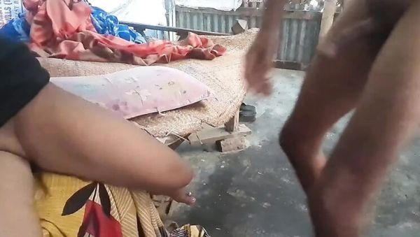 Bengali wife takes huge cock in hardcore anal closeup with boyfriend - veryfreeporn.com - Britain - India on systemporn.com
