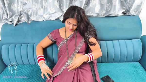 Desi Bhabhi Komal's Cheating Sex on Sofa with Brother-in-Law - Hardcore Homemade - veryfreeporn.com on systemporn.com