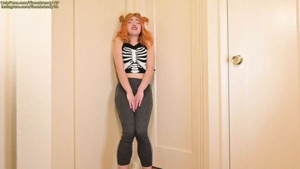 Desperate Teen Fiona Pisses Herself After Being Locked Out of the Toilet - Dirty Talk & Pee Roleplay - veryfreeporn.com - Britain - Usa - Ukraine on systemporn.com