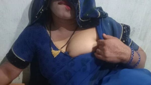 Huge Titted Indian Babe Fucks Hard In Saree - veryfreeporn.com - India - Nepal on systemporn.com