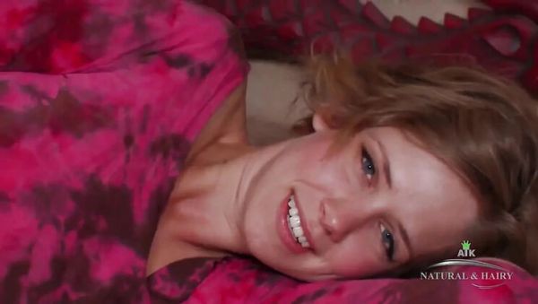 Hairy Teen Carmen December Gets Fingered With Vibrator - veryfreeporn.com - Britain on systemporn.com