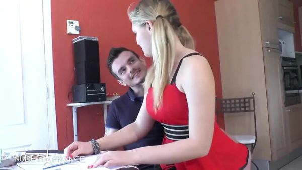 Young College Girl Does First Anal at Work and Gets Ass to Mouth - veryfreeporn.com - France on systemporn.com