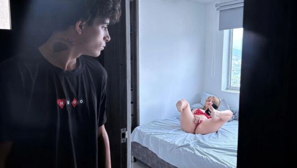 Big ass stepmom caught cheating by curious stepson, gets revealed and begs for anal sex to keep secret - veryfreeporn.com - India - Colombia on systemporn.com
